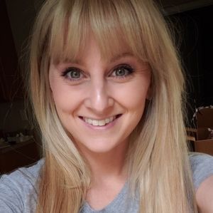 Meet your Posher, Kat